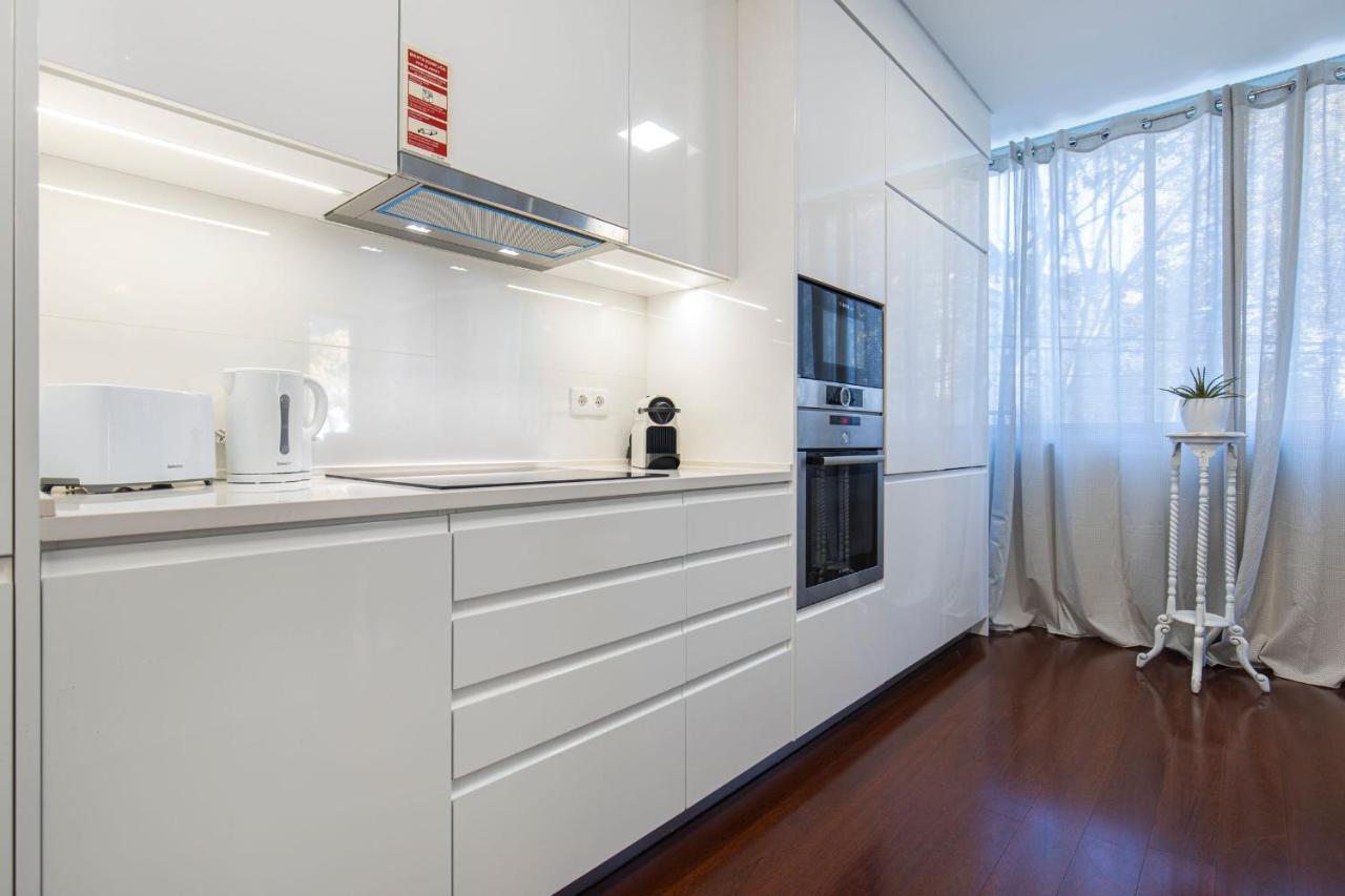 Touch Of Class 2Bdr Apartment By Lovelystay Cascais Exterior photo
